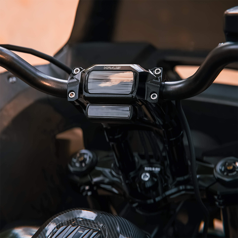 Core Isolated ライザー | ハーレー・カスタム・ワールド [HARLEY