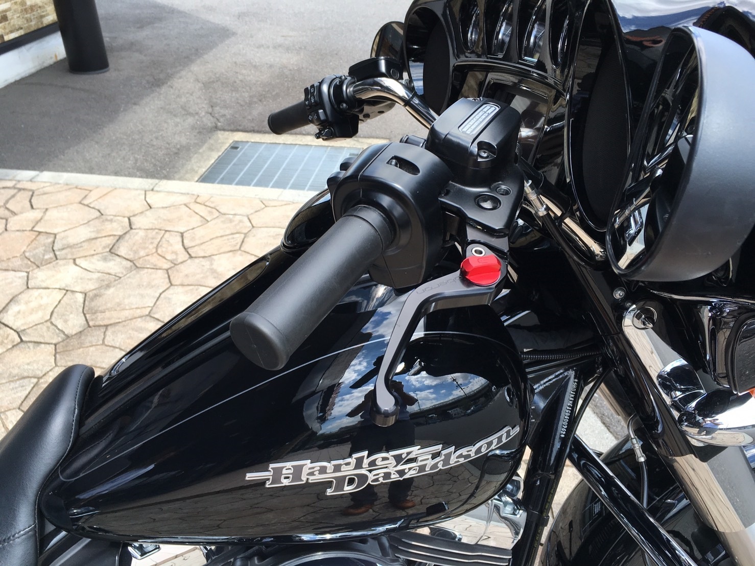 Oberon(オベロン) Adjustable Levers – ハーレー・カスタム・ワールド Oberon(オベロン) Adjustable Levers – ハーレー・カスタム・ワールド