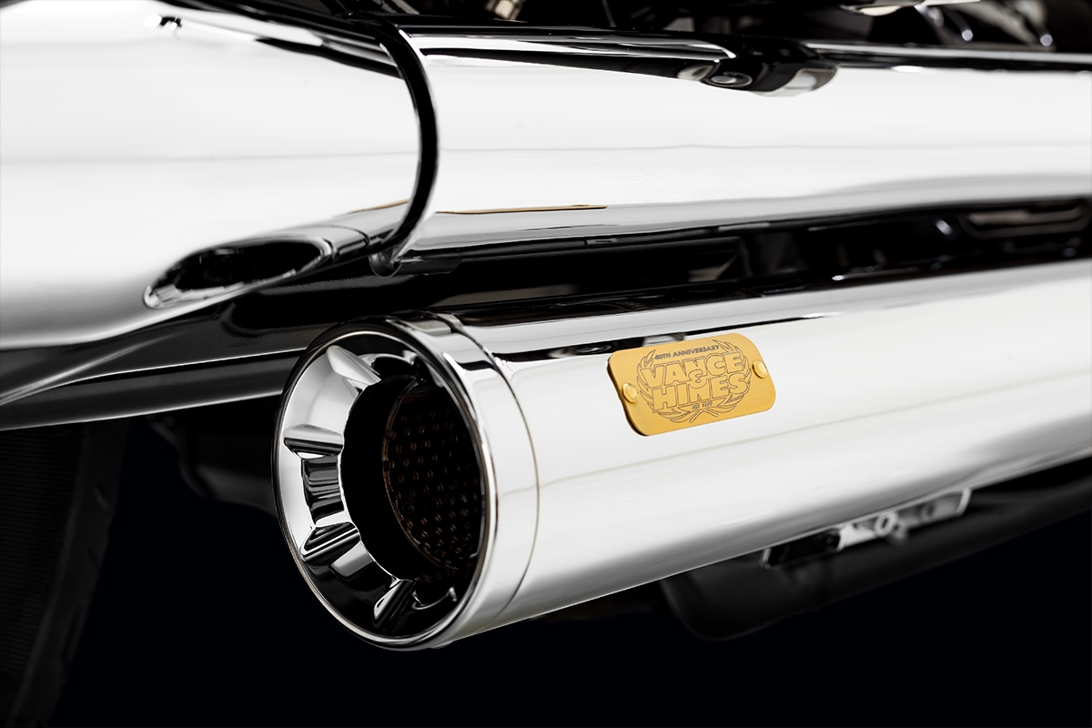 Vance & Hines 40th Anniversary Exhaust 在庫入荷いたしました