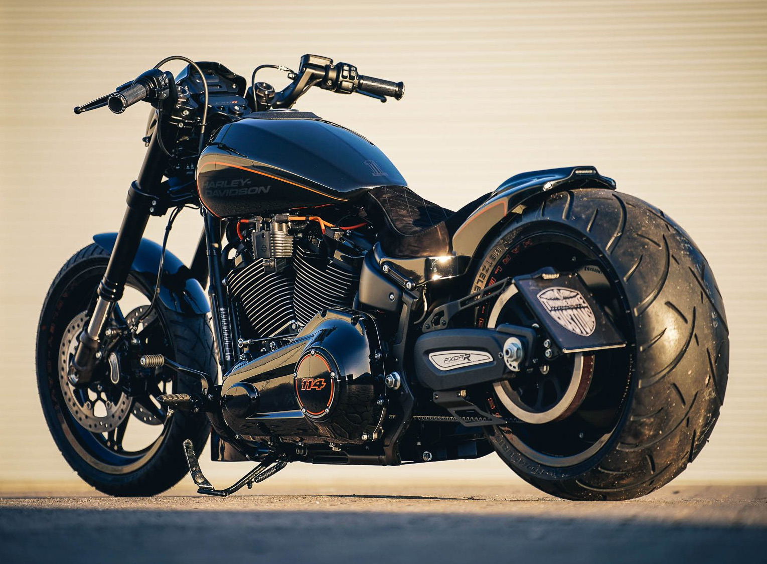 Thunderbike サンダーバイク Fxdr用リア周りカスタムパーツを一挙にご紹介 ハーレー カスタム ワールド Harley Custom World