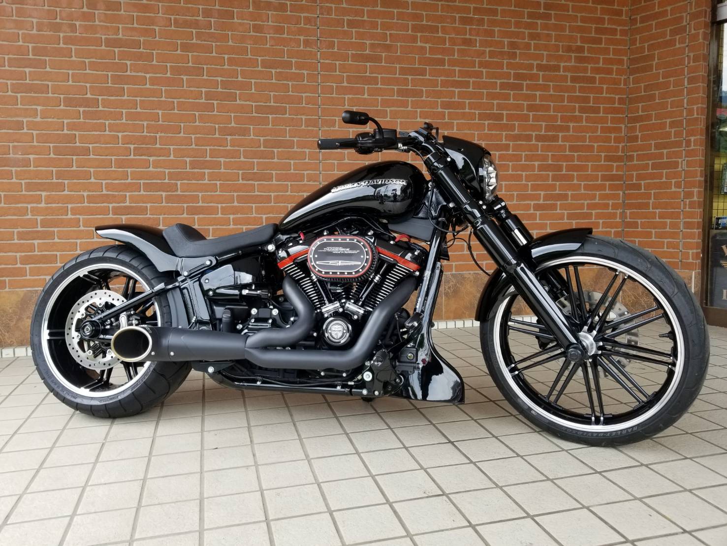 このシート THUNDER BIKE サンダーバイク ソロシート タイプ：サンダーバイク製ガスタンク用 FLFB FLFBS FXBR