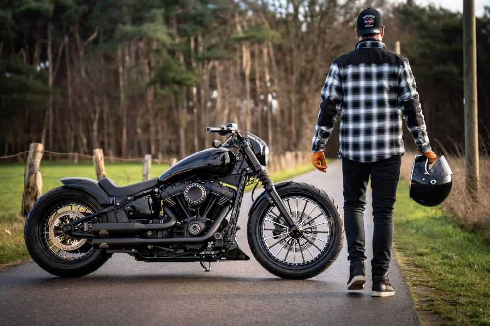 お買い得！】 Thunder その他ハーレー Bike 店サンダーバイク その他ハーレー 日本 Fender パークアップ フェンダー  Rear Rear Fender Steel 260/18 サンダーバイク バイク