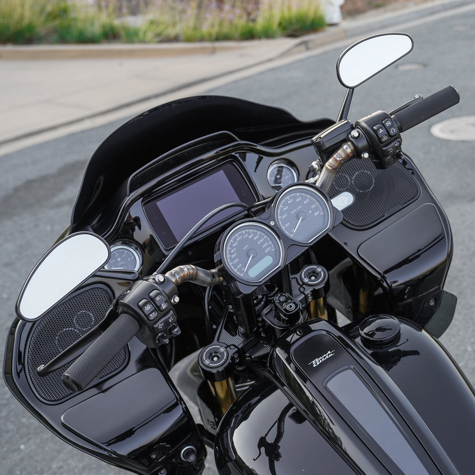 Arlen Ness（アレンネス）Downdraft Forged Mirrors – ハーレー