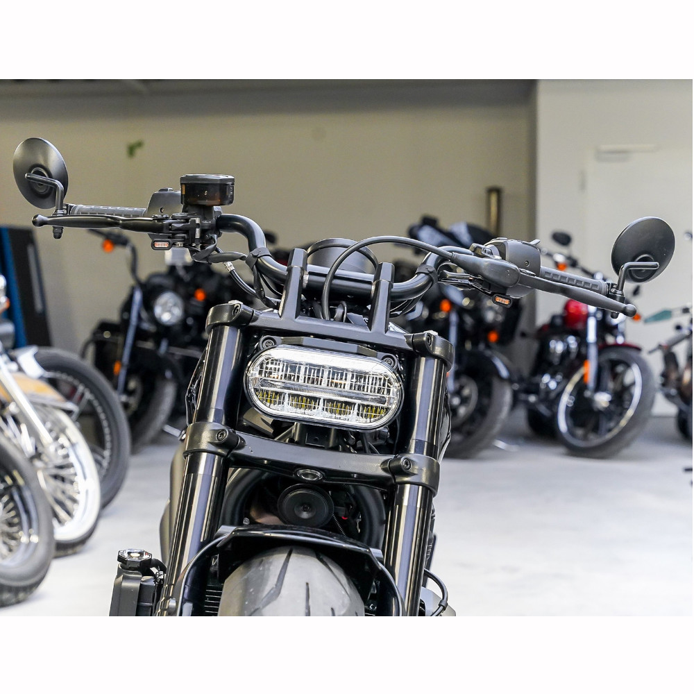 Thunderbike（サンダーバイク）Turn Signals Stripe LED – Sportster S – ハーレー・カスタム・ワールド [ HARLEY CUSTOM WORLD]