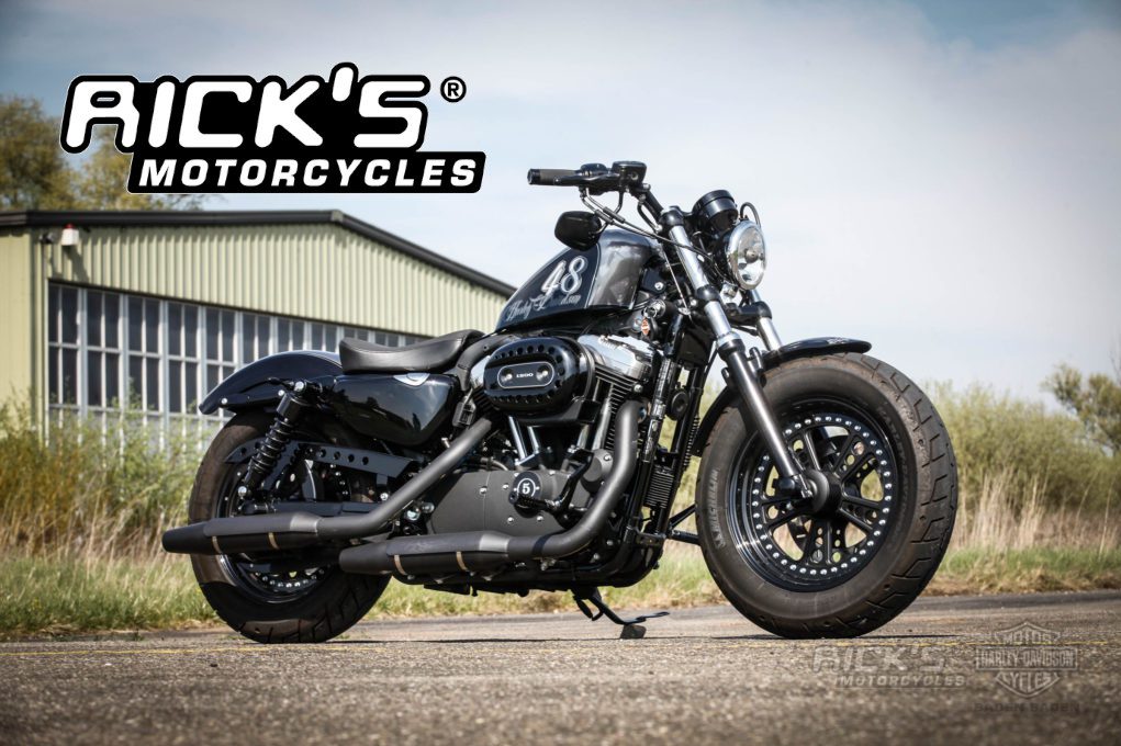 Begin掲載 RICK'S MOTORCYCLES RICK'S MOTORCYCLES:リックスモーターサイクル リアフェンダー ソフテイル  HARLEY-DAVIDSON ハーレーダビッドソン