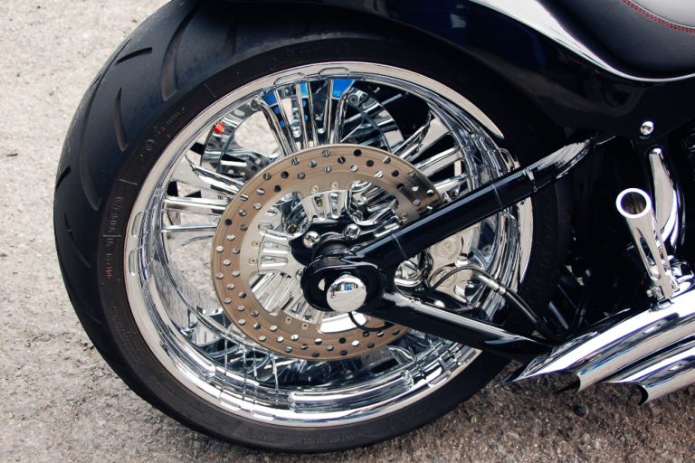 Performance Machine Icon on FXCWC / サティスファクション – ハーレー・カスタム・ワールド [HARLEY ...