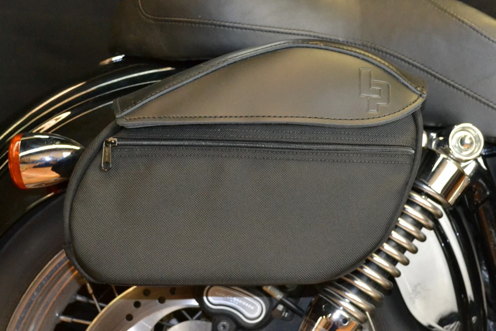 Leather Pros(レザープロス)Retro Mini Saddlebag – ハーレー